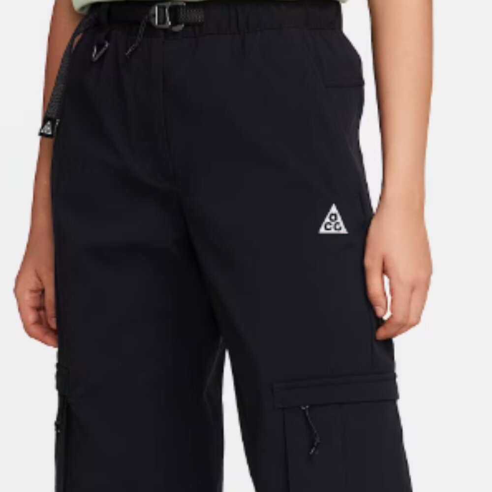 NIKE ACG "SMITH SUMMIT" WOMENS CARGO PANTS